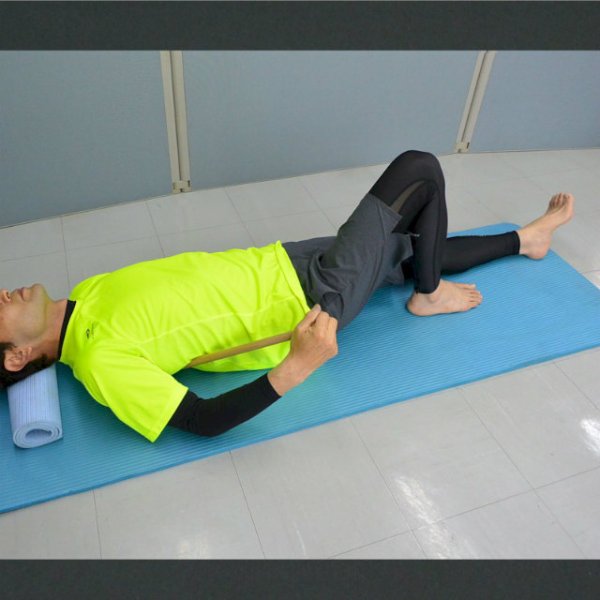 指圧具 痛快棒 肩甲骨、背中への使用。