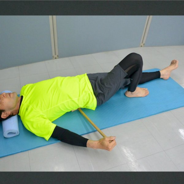 指圧具 痛快棒 腰への使用。