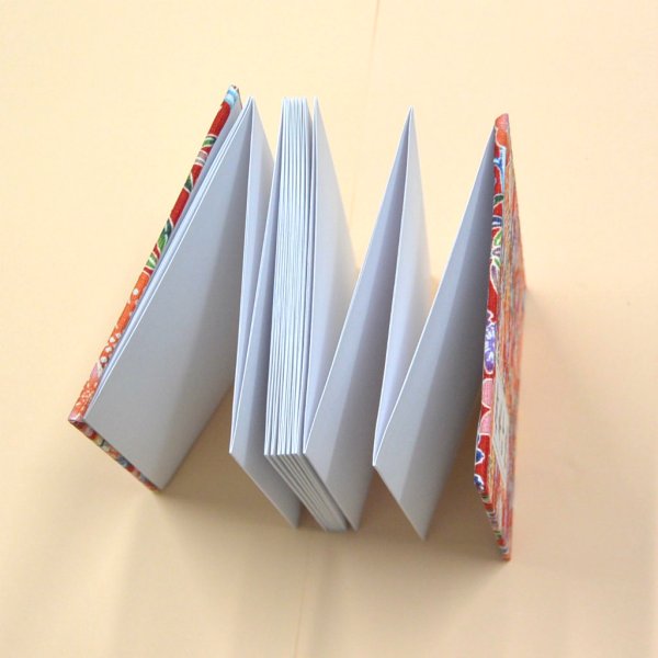 御朱印帳「花 赤色」