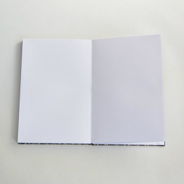 御城印帖「小桜 黒」