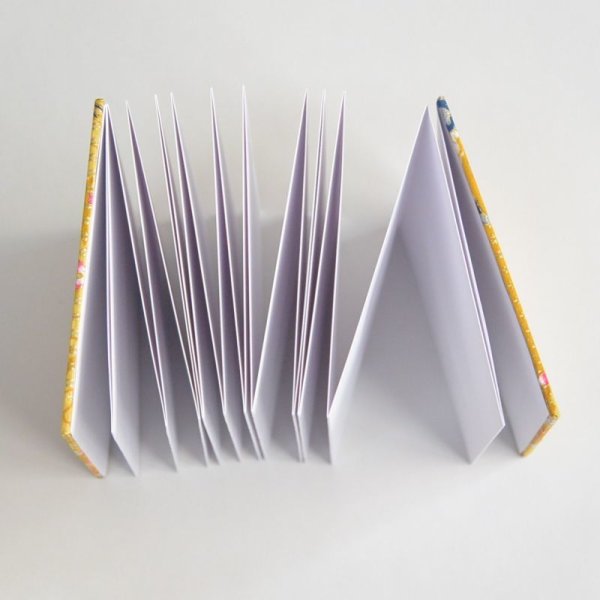 御酒飲帳「龍 黄土色」